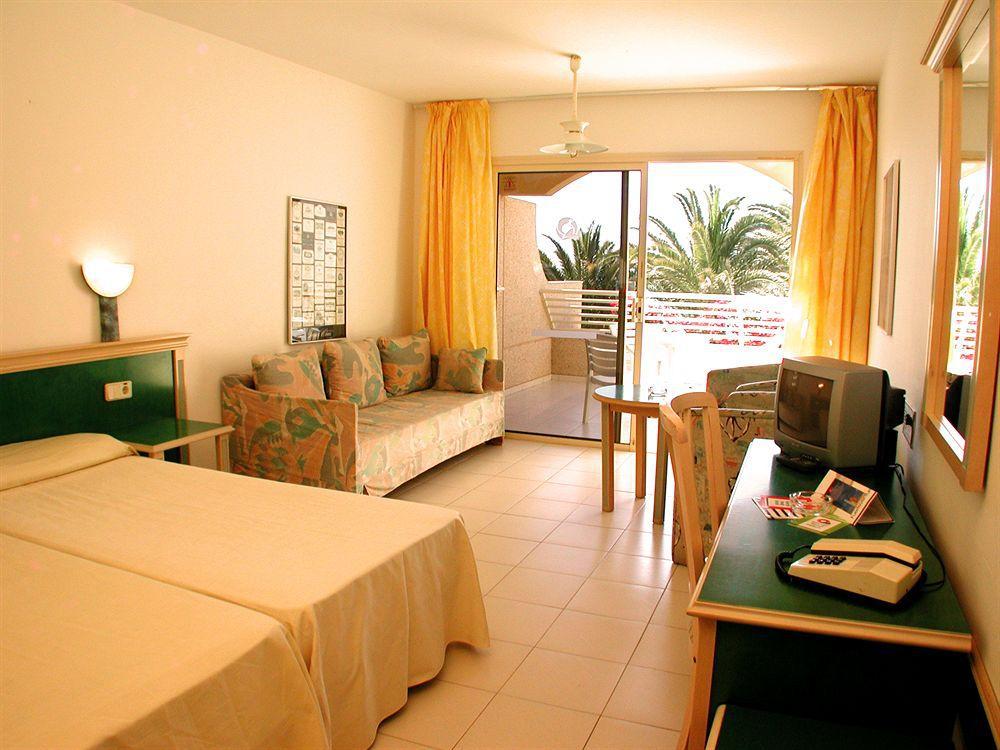 Sbh Monica Beach Resort Κόστα Κάλμα Δωμάτιο φωτογραφία